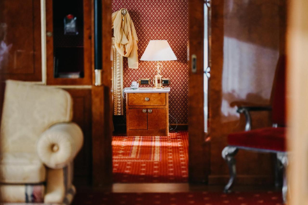 เอสเอชจี โฮเทล อันโตเนลลา Hotel โปเมเซีย ภายนอก รูปภาพ