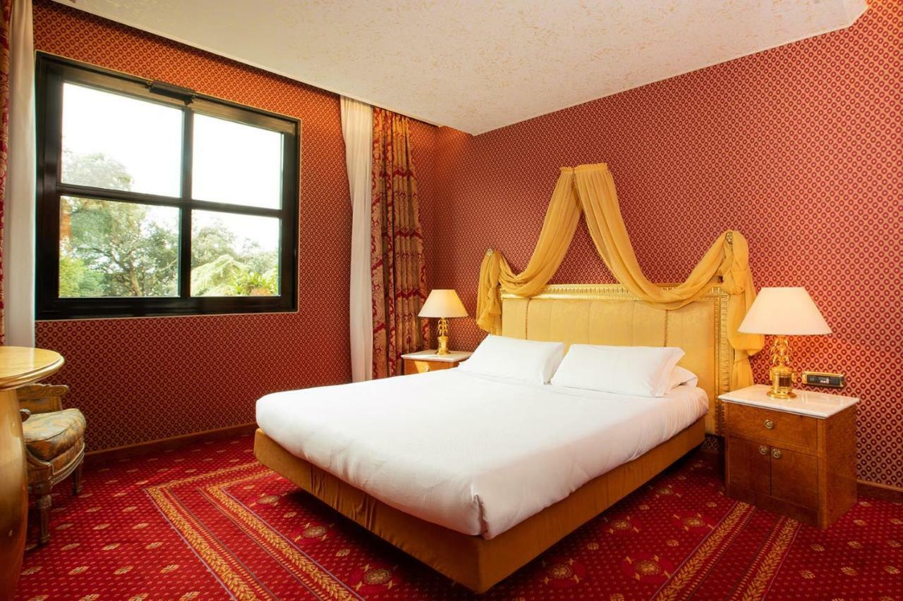เอสเอชจี โฮเทล อันโตเนลลา Hotel โปเมเซีย ภายนอก รูปภาพ